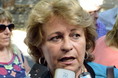 Hay que jugarle al 48: dirigente de la FEB se fue a jubilar y para el IPS figura como difunta