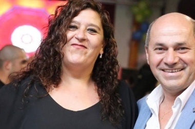 No aclaró en qué parte del cuerpo: Susana González cree que Mario Secco es "un grano" para la Gobernadora MEV