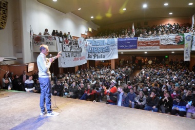 Sin dedo que bendiga: Escudero lanzó su espacio peronista para pelear por la intendencia de La Plata