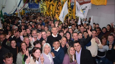 Escudero presentó a sus candidatos: "es hora de llegar al municipio para dejar atrás este abandono al que nos tiene acostumbrados el macrismo"