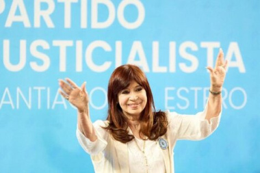 "Soy una fusilada que vive": ante un peronismo cada vez más unido, Cristina le puso los puntos al Partido Judicial y al gobierno que la quiere presa o muerta