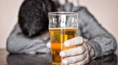 Volvete en taxi, remise, uber o quedate a dormir: ya rige la ley de alcohol cero al volante