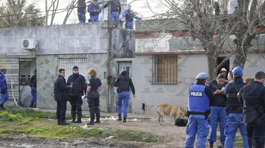 Un delincuente murió por tirotearse con la policía en 35 y 132