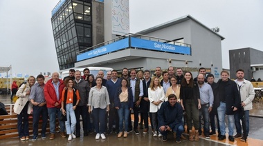 Garro y dirigentes de Juntos con empresarios del campo: "son el motor de nuestra tierra".