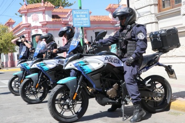 Ensenada: refuerzan la seguridad ciudadana con nuevas moto patrullas