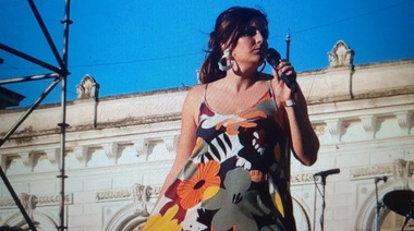 Saintout pasó factura por la conductora de la Fiesta de La Plata y le dijeron "machirula"