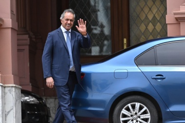 Naniel sigue sumando amigos: hoteleros de la costa acusan a Scioli de promover veranear en Brasil