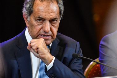 "Naniel" sigue haciéndo de las suyas: revelan que benefició con contratos millonarios a tres empresarios amigos
