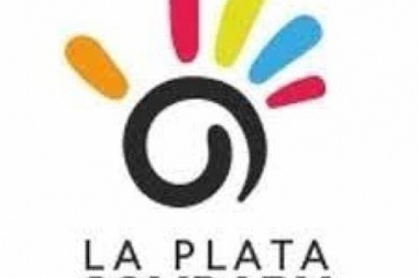 Eduardo es un capo de la vida: cumplió años, pidió que le regalen plata y la donó a la colecta navideña de La Plata Solidaria
