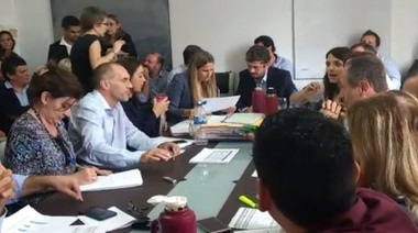 La concejala Riesgo y el funcionario Negrelli se dijeron de todo por la rendición de cuentas del municipio