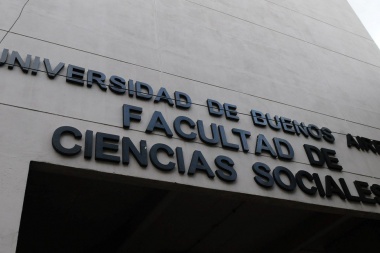 Todes compañeres: en Ciencias Sociales de la UBA se aprobó el uso del lenguaje inclusivo