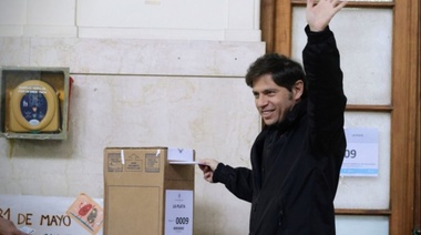 Kicillof duplicó en votos a los candidatos de JxC y marcó el rumbo a las generales de octubre