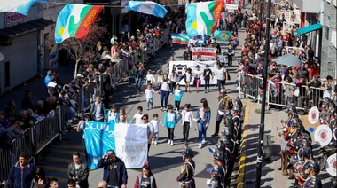 Con música, bailes y fiesta gastronómica, Ensenada celebra sus 221 años de vida