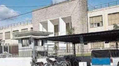 Incendio y muerte en una celda de la Unidad 9: una de las víctimas tenía Covid