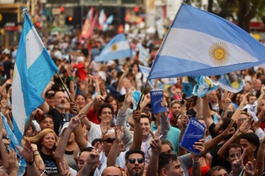 Apoteótica asunción: el mensaje de Alberto y sus medidas para poner a la Argentina de pie
