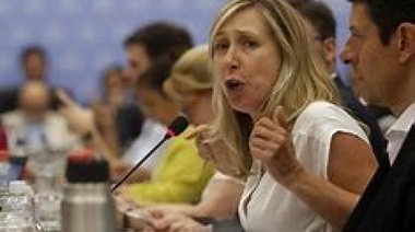 Miram Bregman atendió al abogado Marcelo Peña por haberla de denunciado