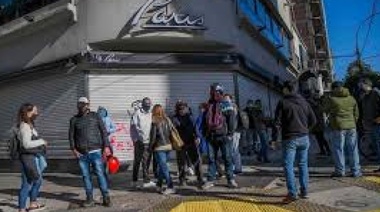 "Que se los pague el gobierno": una trama de mentiras miserables encierra a los trabadores de la Confitería París