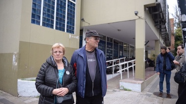 Las pistas de Miguel Bru y Julio López en la morgue donde la policía hacía lo que quería