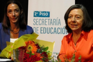No le des el celular para entretenerlo: severa advertencia de especialistas en psicología infantil reunidas en La Plata