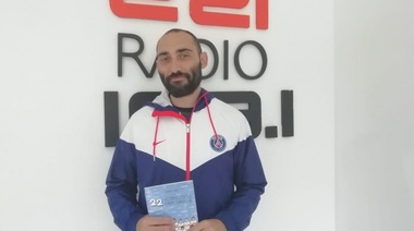 Feria del Libro: el platense Gerónimo Guillén con 22 historias en azul y blanco