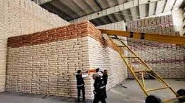 La Afip les amargó el negocio e incautó casi 400 mil bolsas de azúcar sin facturación