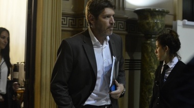 El diputado de los proyectos duros ahora propone privatizar el Astillero por "antro de corrupción"