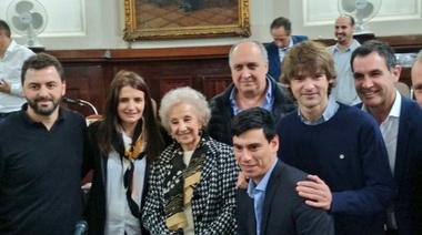Concejales platenses respaldaron la nominación de Abuelas al Nobel de la Paz