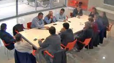 Crece el escándalo por la reunión entre funcionarios de Vidal y empresarios platenses donde se habló de "una Gestapo" para "terminar con los gremios"