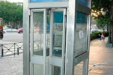 La podrían haber hecho en una cabina telefónica: solo tres gobernadores asistieron al inicio de la Mesa Federal