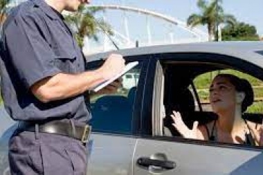 Carnet de conducir: luz verde para el sistema de descuento de puntos a los infractores