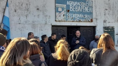Con el Chubito Leguizamón a la cabeza, el peronismo garrista homenajeó a Perón en el local de la recordada Beba Penau