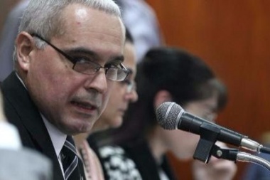 El fiscal Marcelo Romero inició el trámite para jubilarse : quiere tener las manos libres para pelearle a Garro la intendencia de La Plata