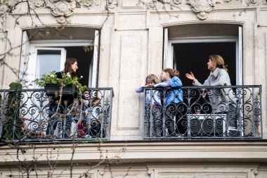 Conferencias de Prensa para alquilar balcones: para reemplazar a Adorni suenan Lilia Lemoine y el Gordo Dan