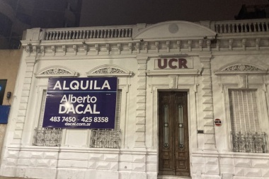 Que se alquile pero no se rompa: polémica por el destino de un histórico comité de la UCR