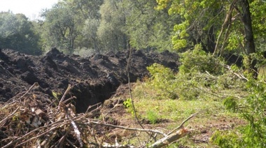 El negocio inmobiliario que destruye y contamina: barrio privado hoy, tierra arrasada mañana