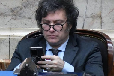 Teléfono urgente Milei: el peronismo ganó las municipales en Rosario donde LLA había vencido en 2023