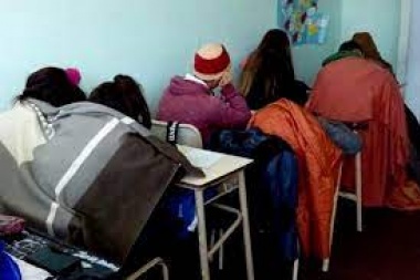 Escuelas-Heladeras: Garro le reclamó autonomía a la Provincia y desde el FdT salieron a cruzarlo