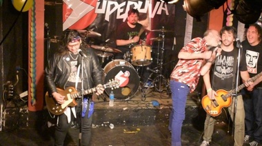 En Quilmes, un loco mató a puñaladas al baterista de la banda punk Superuva al término de un recital