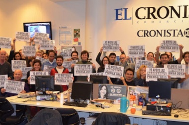 Paro en la redacción del diario El Cronista por aumento salarial: "muchos no llegan a cubrir los $45 mil de la canasta básica"