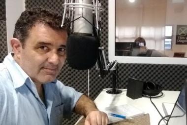 El periodista Fabricio Moschettoni, en la carrera por la Defensoría Ciudadana