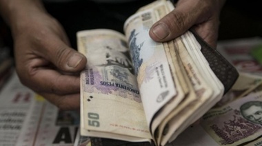 Ya es oficial: a fin de mes cobran el bono de $ 5 mil los empleados público nacionales