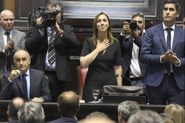 Con un discurso duro, Vidal le mostró las uñas a Baradel