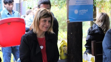 Intendencia 2019: Saintout, mano a mano con vecinos de Sicardi Arana y Correas