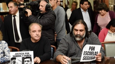 Baradel cascoteado, caliente y preocupado: dos gremios se cortaron solos para aceptar la oferta de Vidal