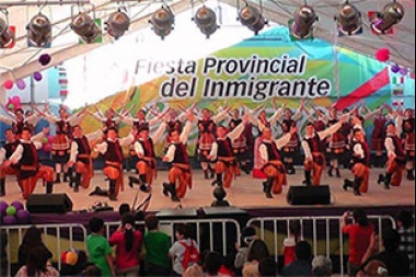 Revuelo político en Berisso por versión sobre el traslado de la Fiesta Provincial del Inmigrante a Ensenada