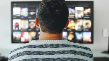 Netflix quiere que los 15 millones que usan el servicio de garrón, lo paguen