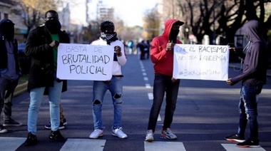 Derechos Humanos bonaerense reaccionó ante de la detención de un vendedor callejero senegalés