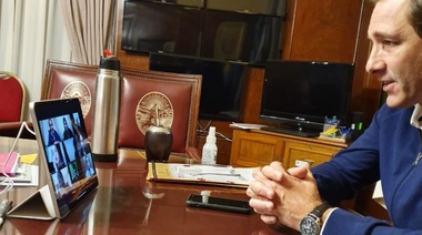 Por teleconferencia, Garro bajó línea y alentó a la Juventud PRO