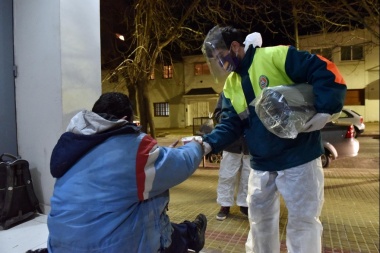 Lanzan en La Plata el "Operativo Frío" para personas en situación de calle