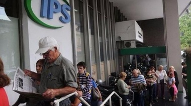 El lunes cobran el aguinaldo los jubilados y pensionados del IPS